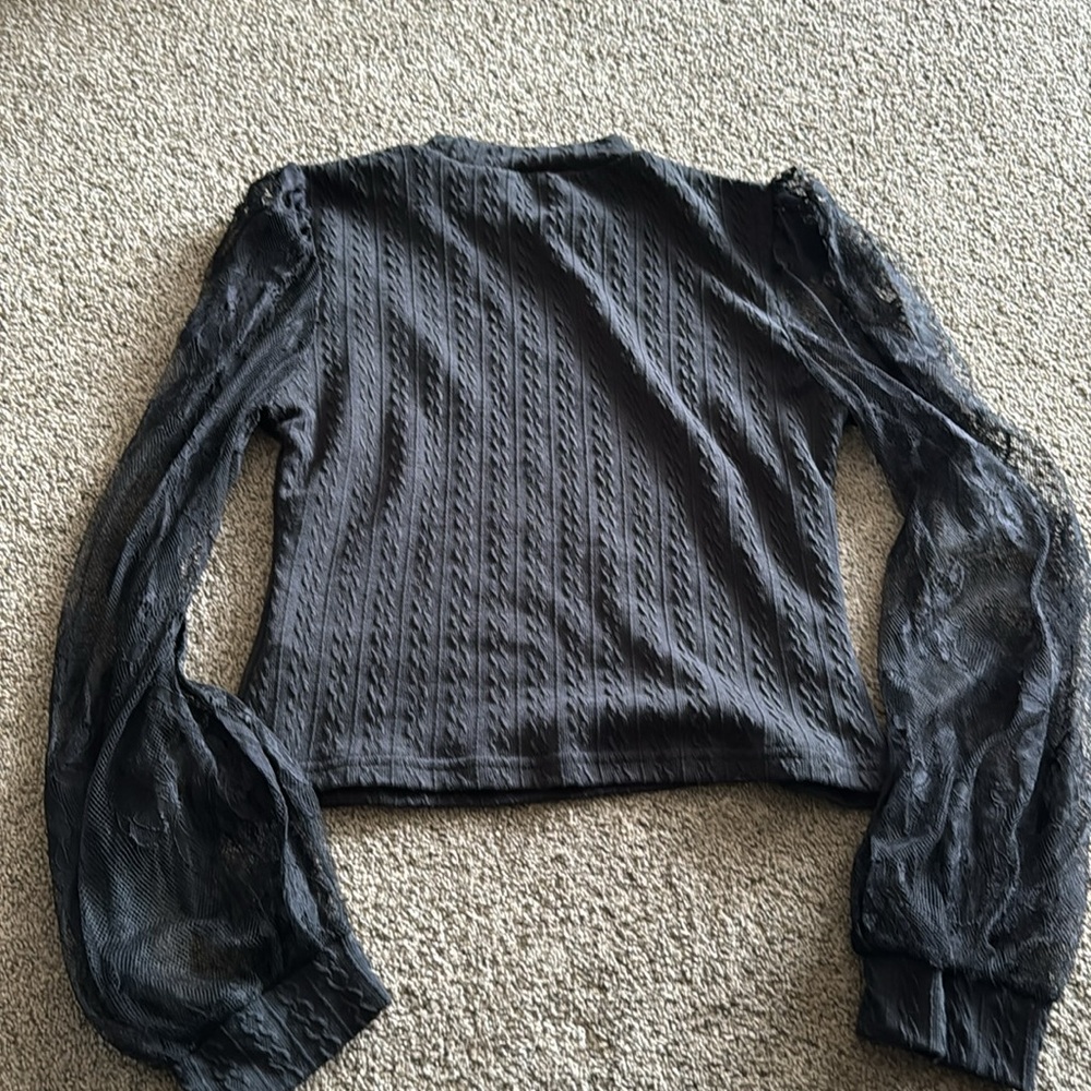 🌴SHEIN BLACK LACE BLOUSE 🌴 - Picture 3 of 5